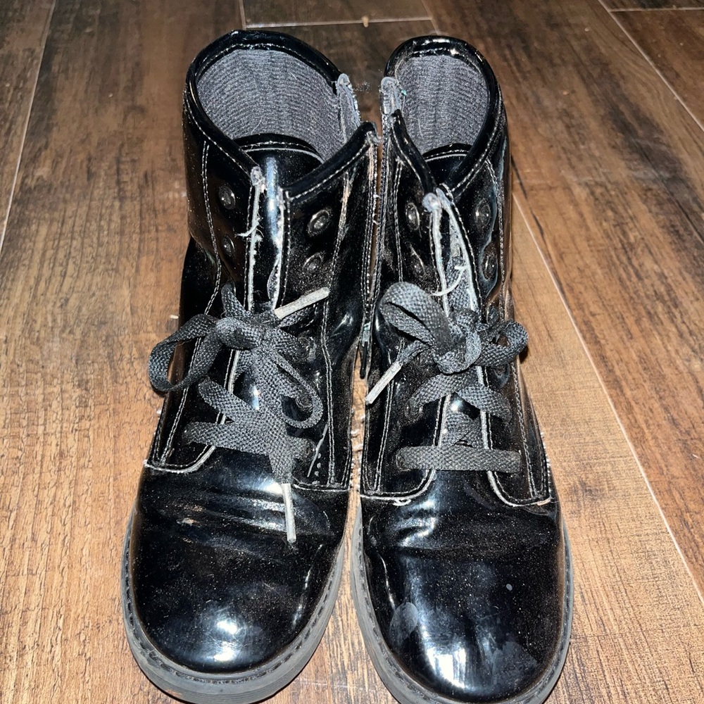 Kids black boots
